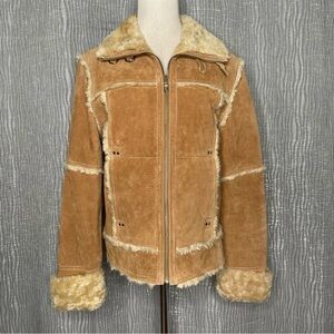 Wilsons Leather Maxima Suede Leather & Sherpa jacket. Never worn.